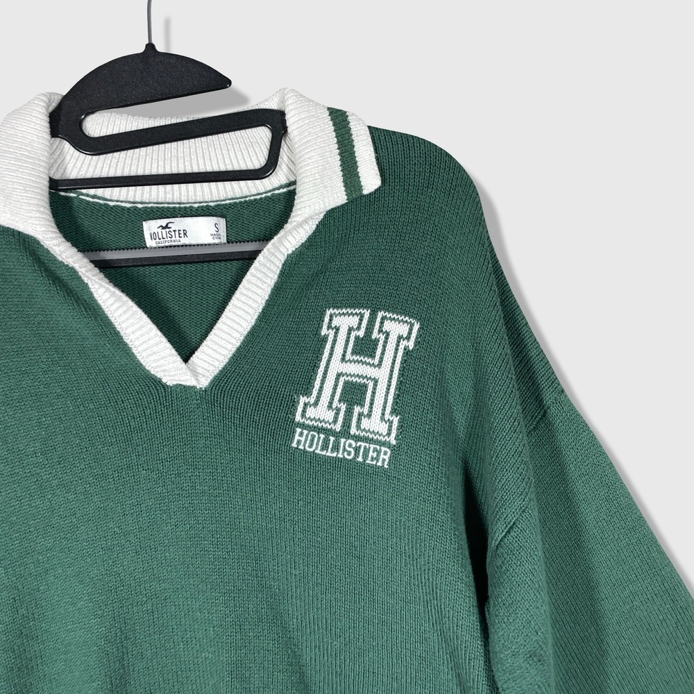 Hollister V-Neck Sweater Women S Green Collegiate Preppy Varsity Crop Pullover - Picture 2 of 8